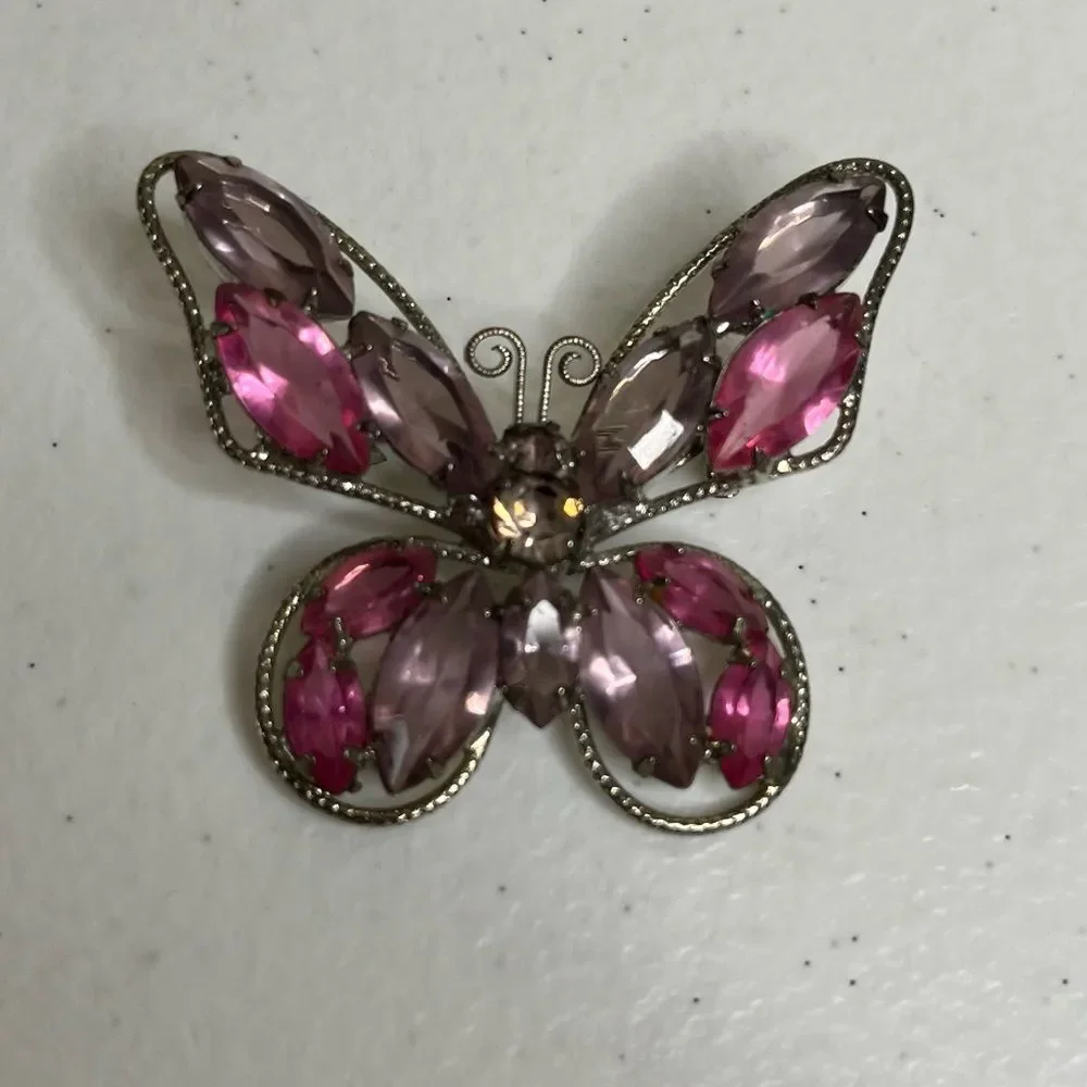 Vintage Butterfly Pin Brooch Silvertone Pink Purple Crystals Costume Jewelry